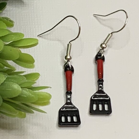 Spatula Earring, Cooking Earring, Chef Earring, Funny Food Earring, Gift Idea - Picture 2 of 4
